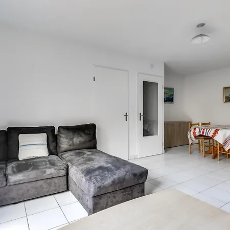Duplex 4 Pers Avec Jardin, Piscine, Proche Plage A - Fr-1-521-63 Бискаросс-Плаж